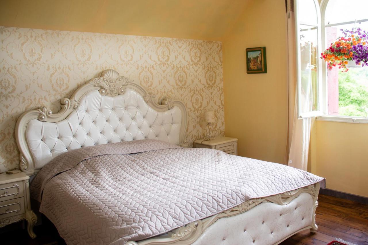 Le Pavillon De St Agnan Hotel Hautefort Kültér fotó