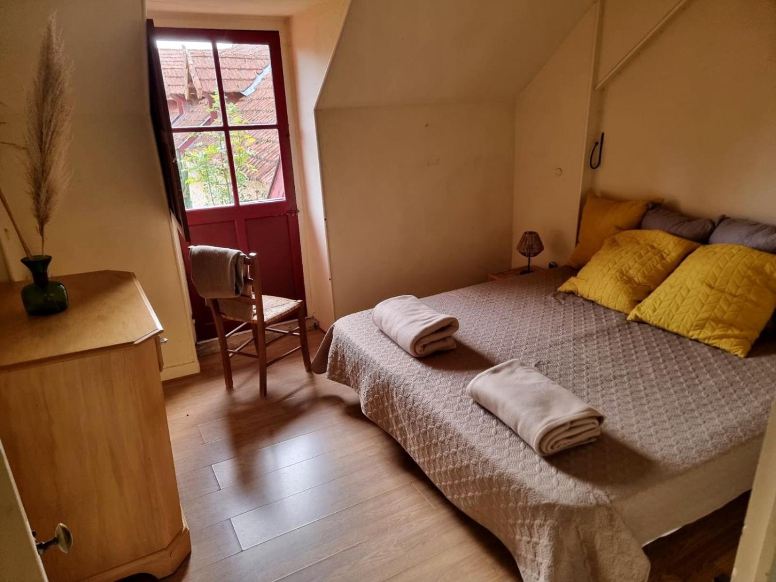 Le Pavillon De St Agnan Hotel Hautefort Kültér fotó