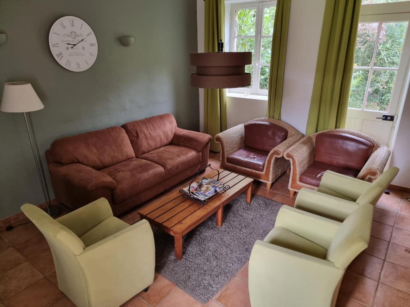 Le Pavillon De St Agnan Hotel Hautefort Kültér fotó