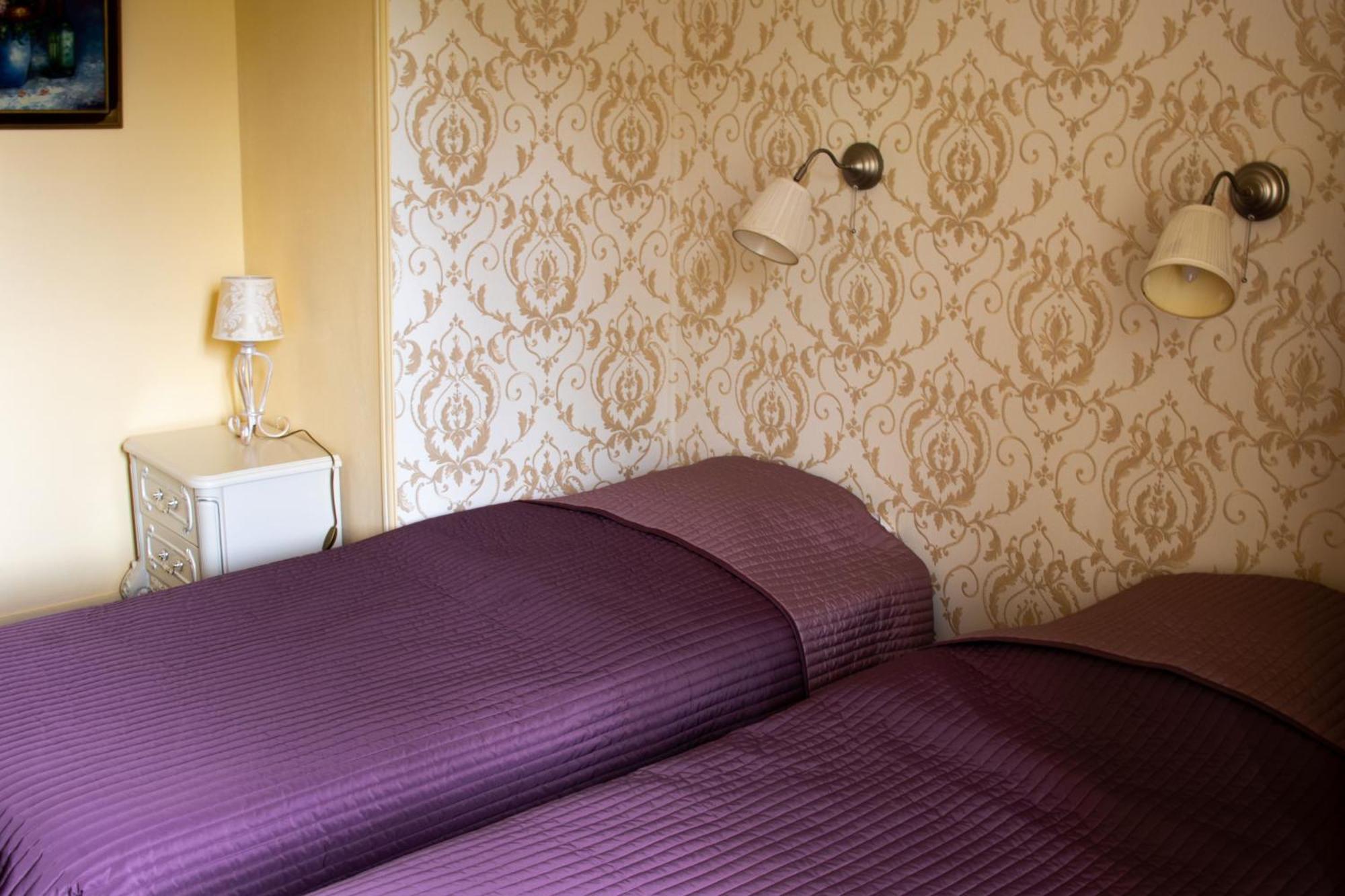 Le Pavillon De St Agnan Hotel Hautefort Kültér fotó