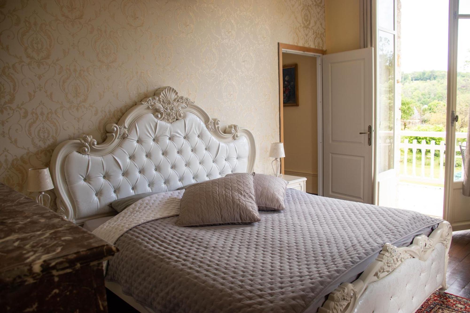 Le Pavillon De St Agnan Hotel Hautefort Kültér fotó