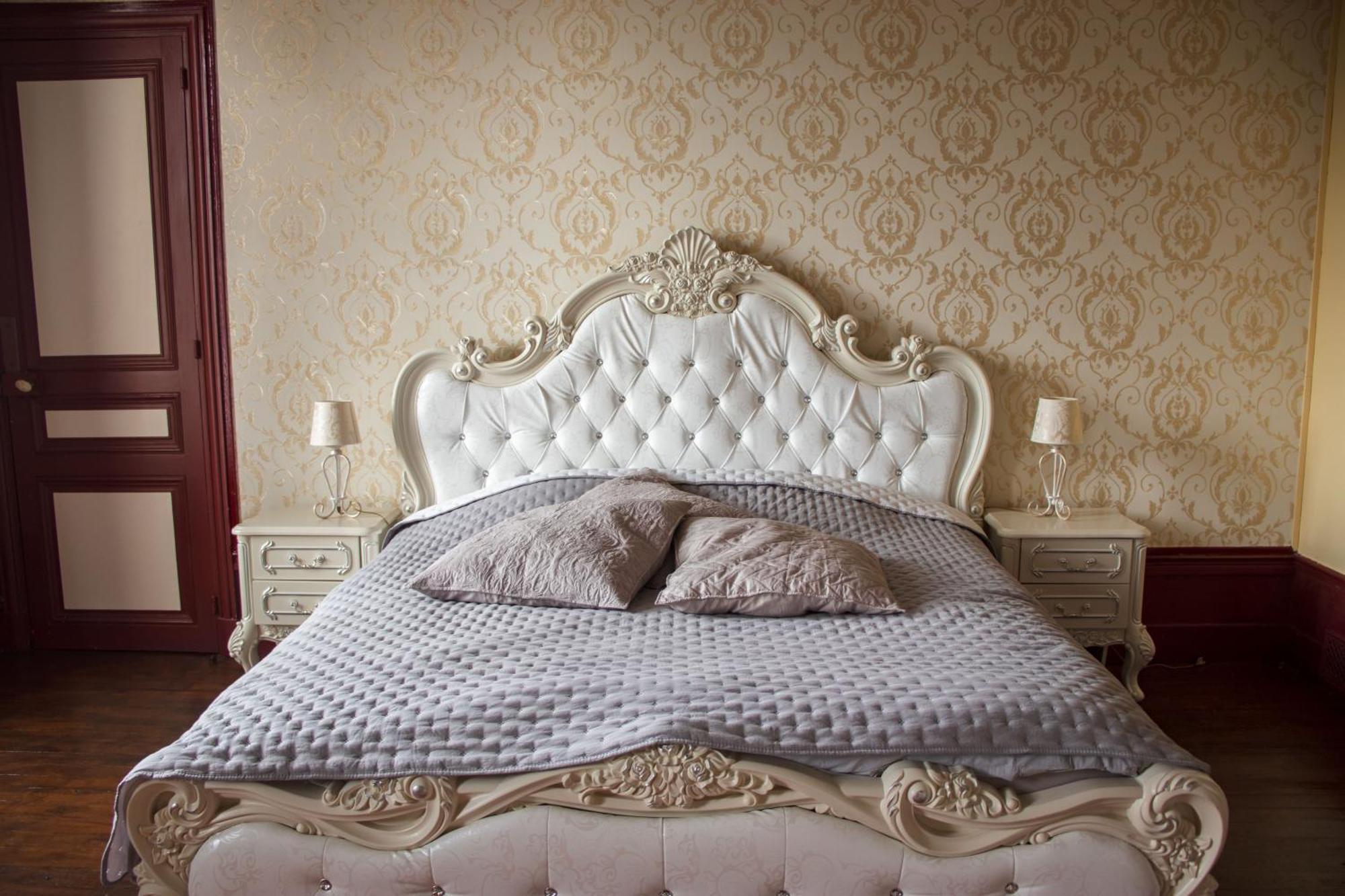 Le Pavillon De St Agnan Hotel Hautefort Kültér fotó