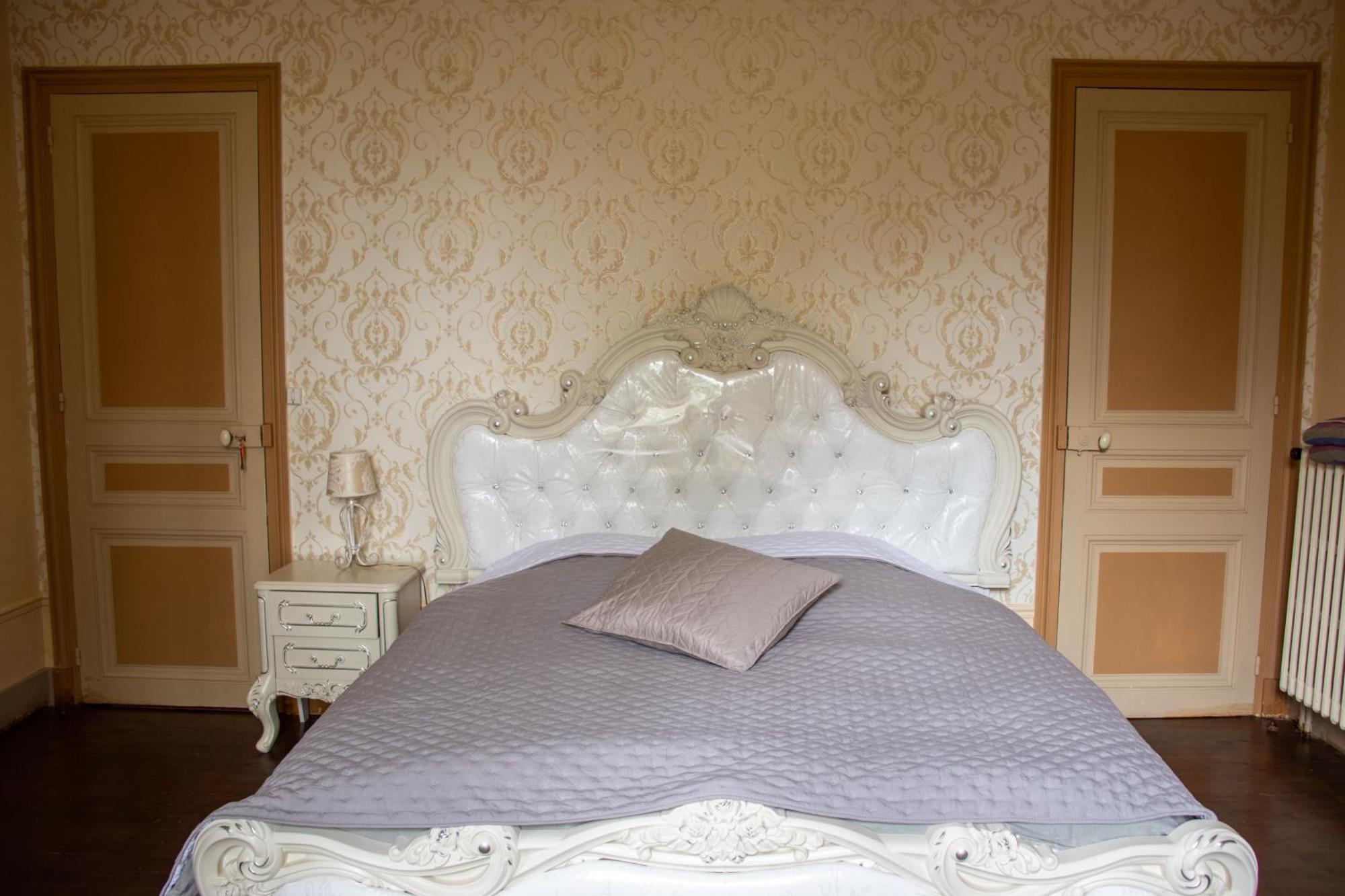 Le Pavillon De St Agnan Hotel Hautefort Kültér fotó
